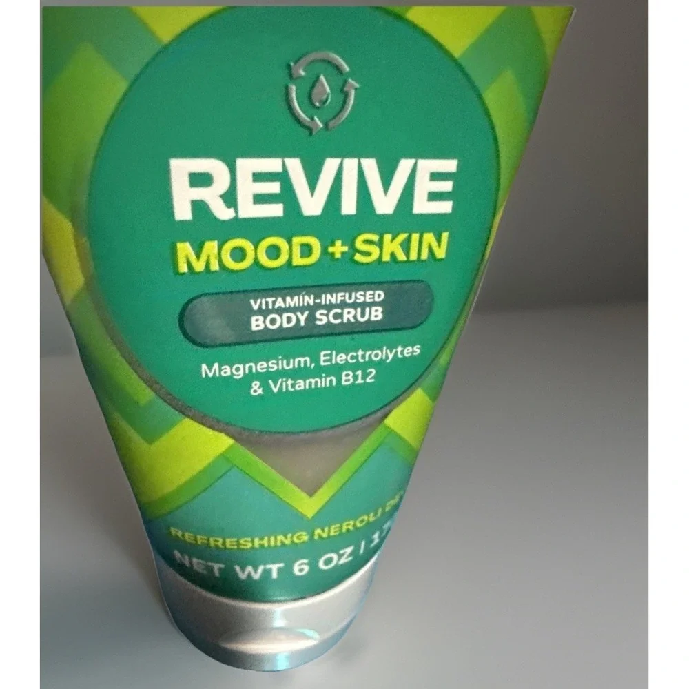 (2) OLLY Revive Mood+Skin Vitamin Infused Body Scrub 6oz Refreshing Neroli Dew
